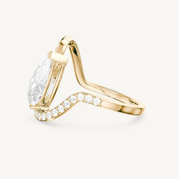 Pear Trace Pavè Ring